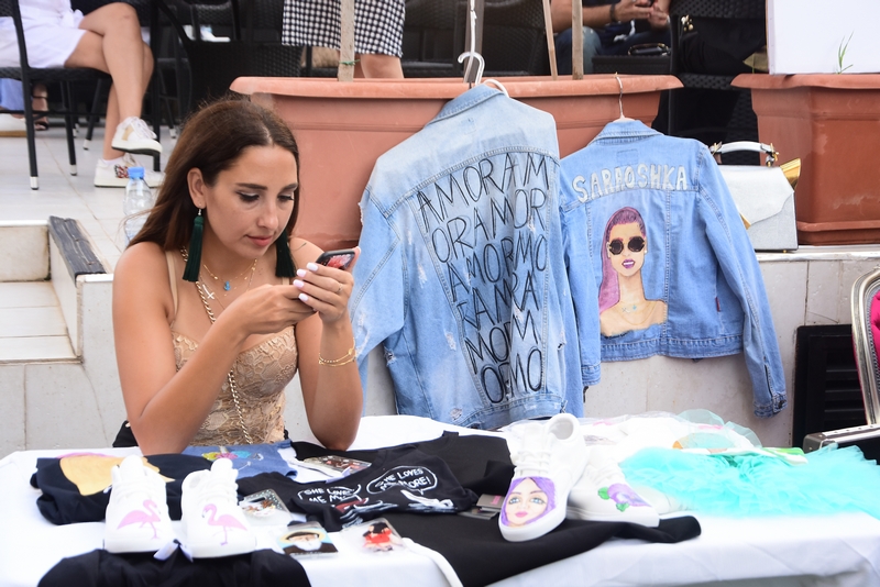 Lamasat Trendmill Sunset Fashion Market